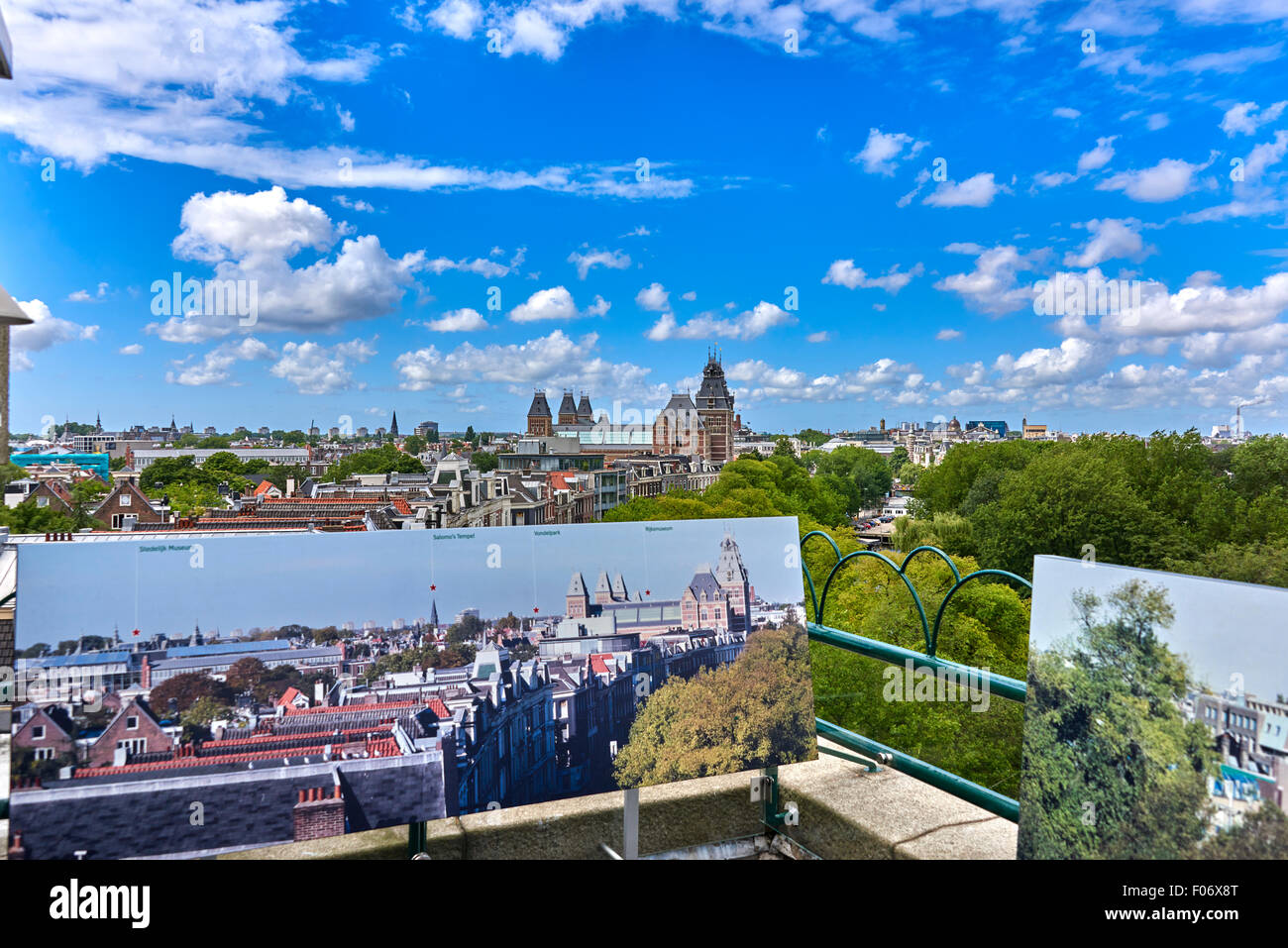 Le musée Heineken Experience, situé à Amsterdam, est une brasserie historique et centre d'accueil de l'entreprise Banque D'Images