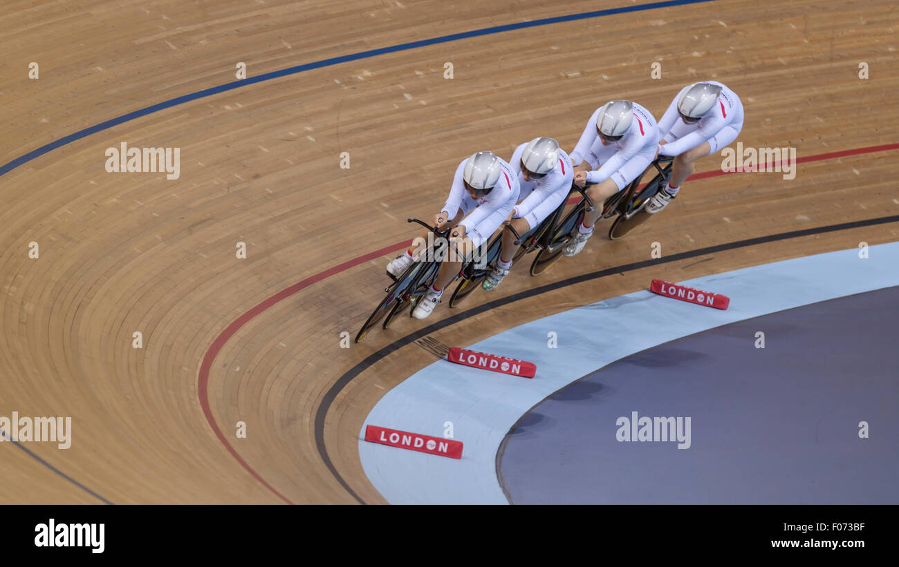 Team GB (Grande-Bretagne) en prenant l'or dans la finale de l'équipe féminine de l'exercice 2014 à la Coupe du Monde de Cyclisme sur piste de l'UCI, Londres Banque D'Images