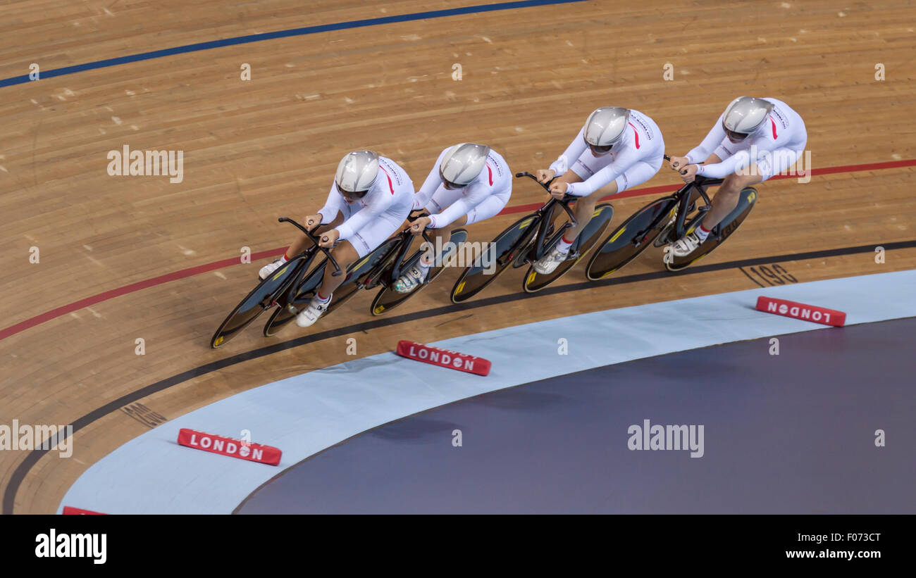 Team GB (Grande-Bretagne) en prenant l'or dans la finale de l'équipe féminine de l'exercice 2014 à la Coupe du Monde de Cyclisme sur piste de l'UCI, Londres Banque D'Images