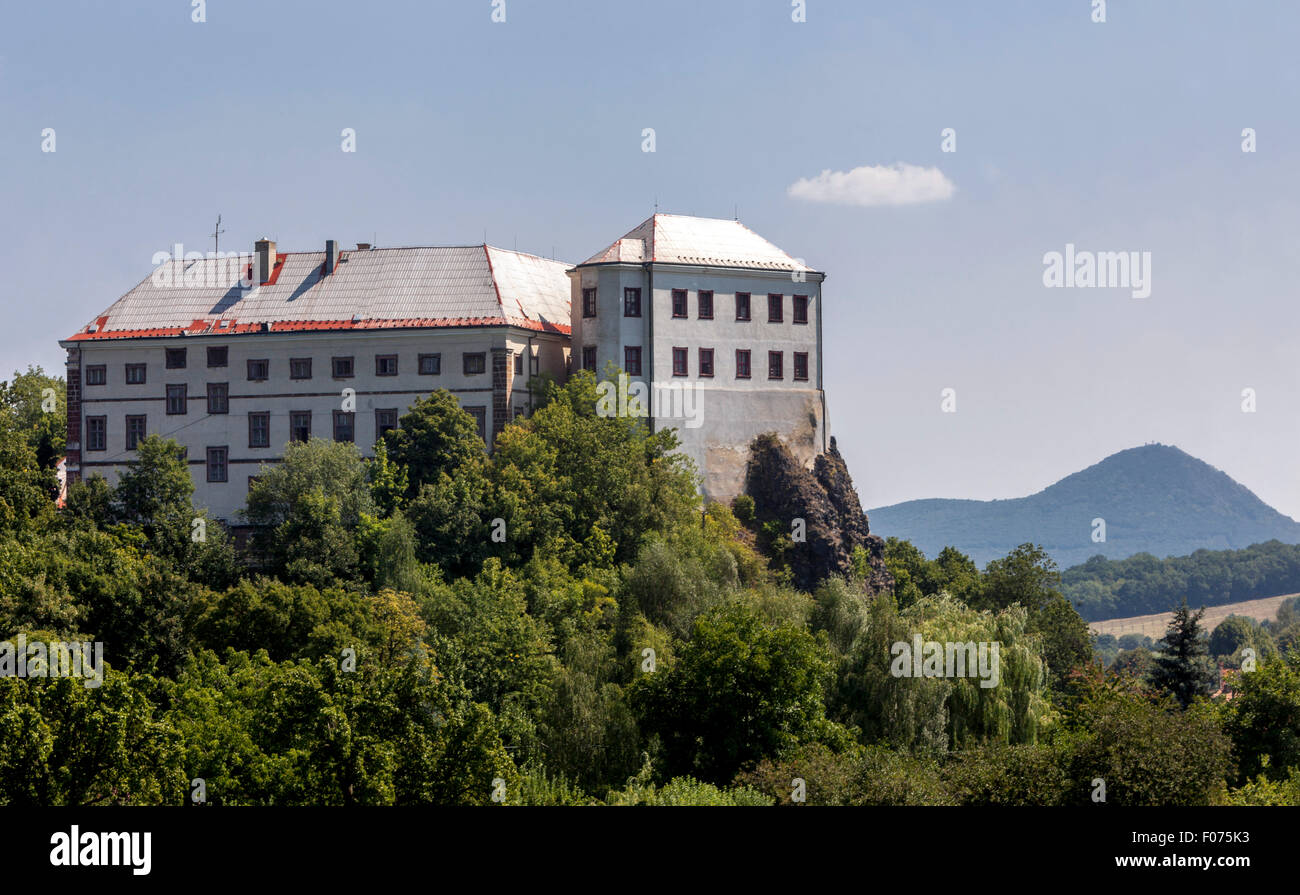 Milesov, château historique hill Lovos, Nord de la Bohême, République Tchèque Banque D'Images