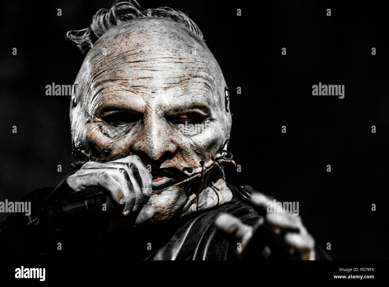 Toronto, Ontario, Canada. 8e août, 2015. Le groupe de heavy metal américain Slipknot la vedette du show à l'Amphithéâtre Molson Canadian, à Toronto. Membres du groupe : COREY TAYLOR, MICK THOMSON, JIM ROOT, CRAIG JONES, SID WILSON, Shawn Crahan, Chris Fehn, ALESSANDRO VENTURELLA, JAY WEINBERG © Igor Vidyashev/ZUMA/Alamy Fil Live News Banque D'Images