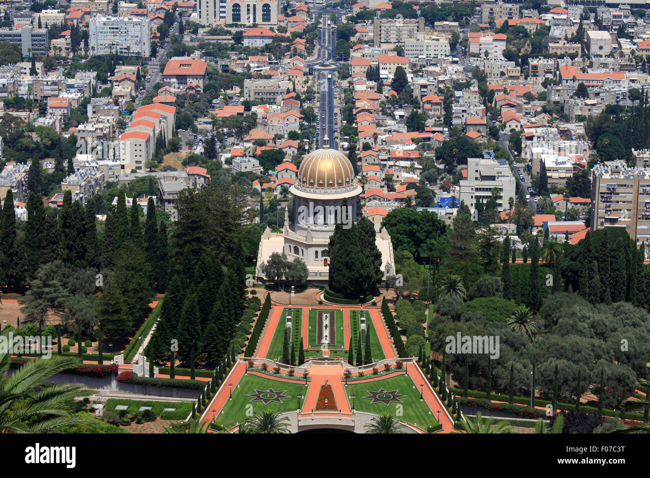 Temple Bahai et ses jardins sur les pentes du mont Carmel, Haïfa, Israël Banque D'Images