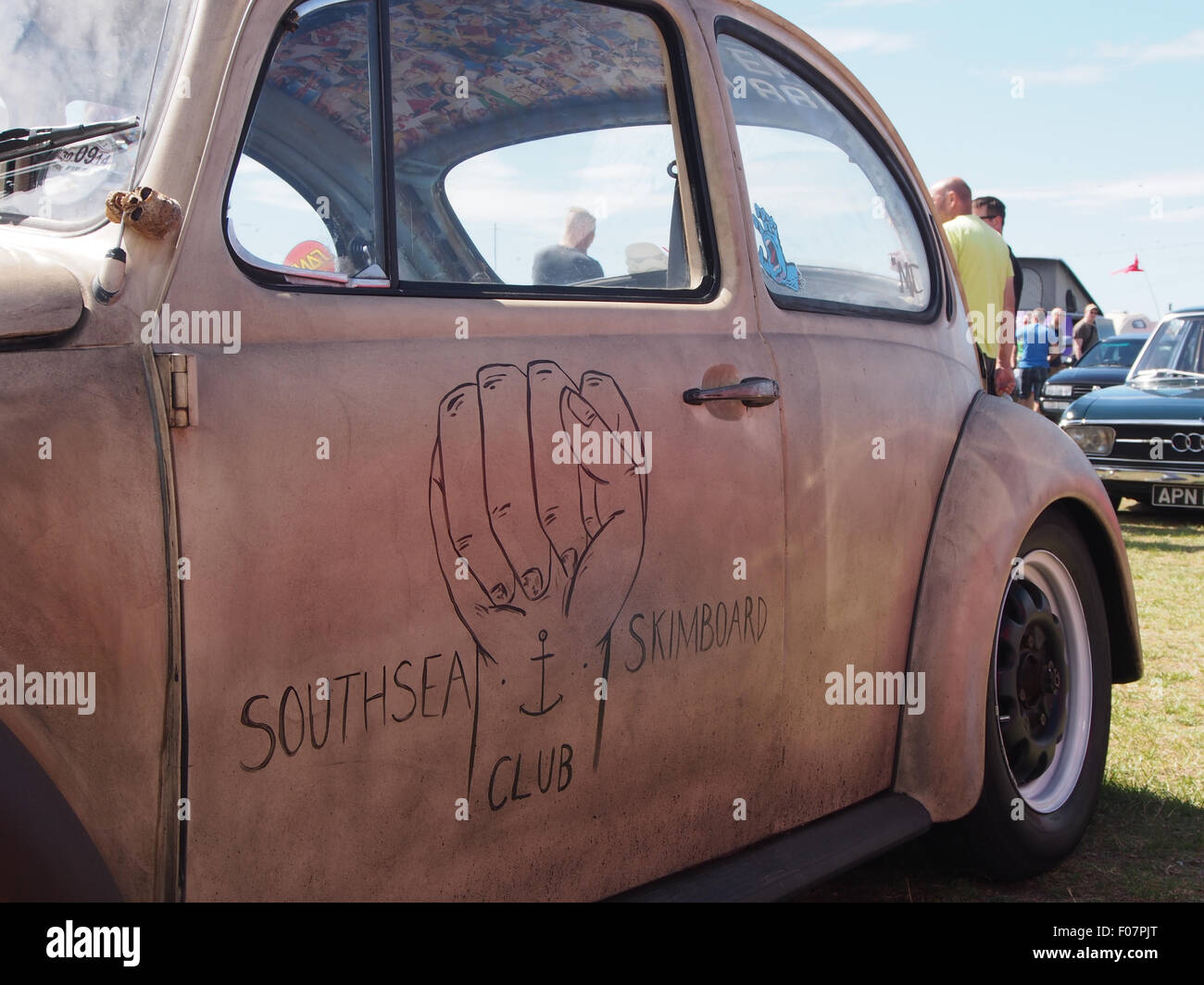 Un style RAT Beatle VW appartenant au club Skimboard Southsea Banque D'Images