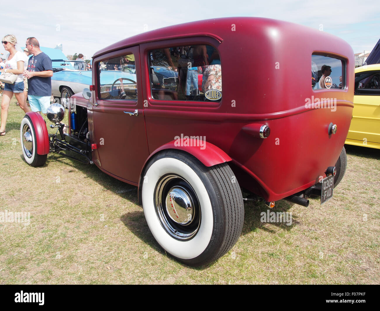 Un véhicule Ford classique personnalisé avec nouveau moteur et de l'intérieur Banque D'Images