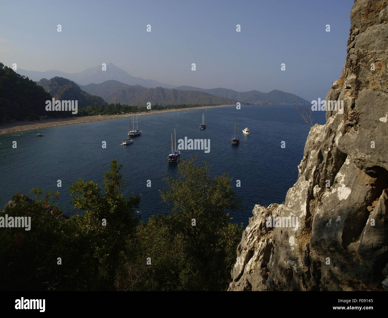 La vue sur la mer à partir de bateaux ville en ruines d'Olympos, Lycie Banque D'Images