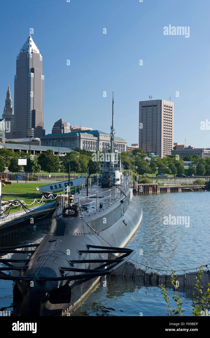 La morue de l'USS LAKE ERIE MEMORIAL WATERFRONT DOWNTOWN CLEVELAND OHIO USA Banque D'Images