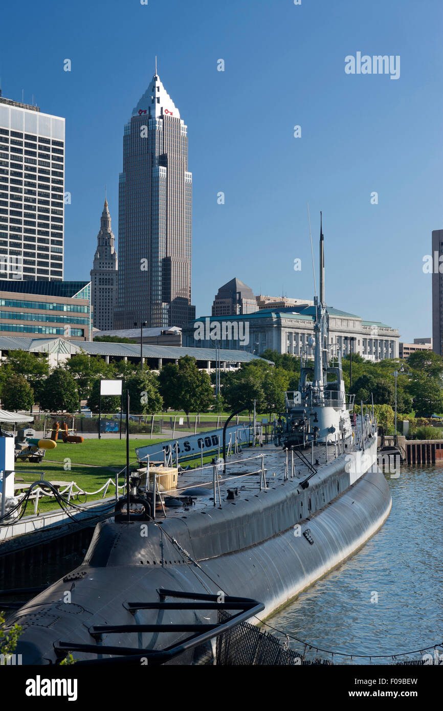 La morue de l'USS LAKE ERIE MEMORIAL WATERFRONT DOWNTOWN CLEVELAND OHIO USA Banque D'Images