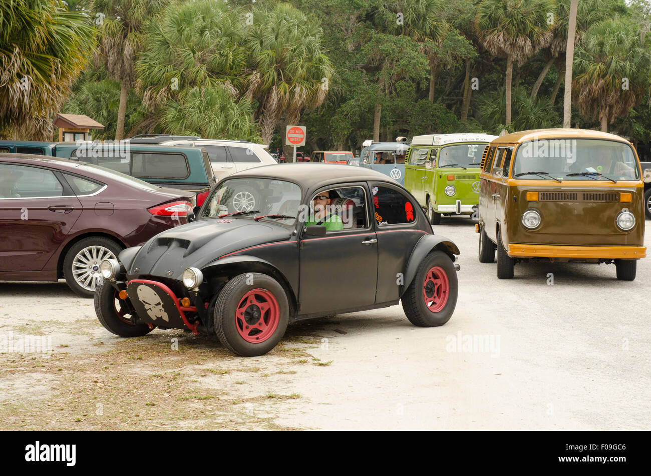 Volkswagen à VW's sur le Skyway car show. Banque D'Images