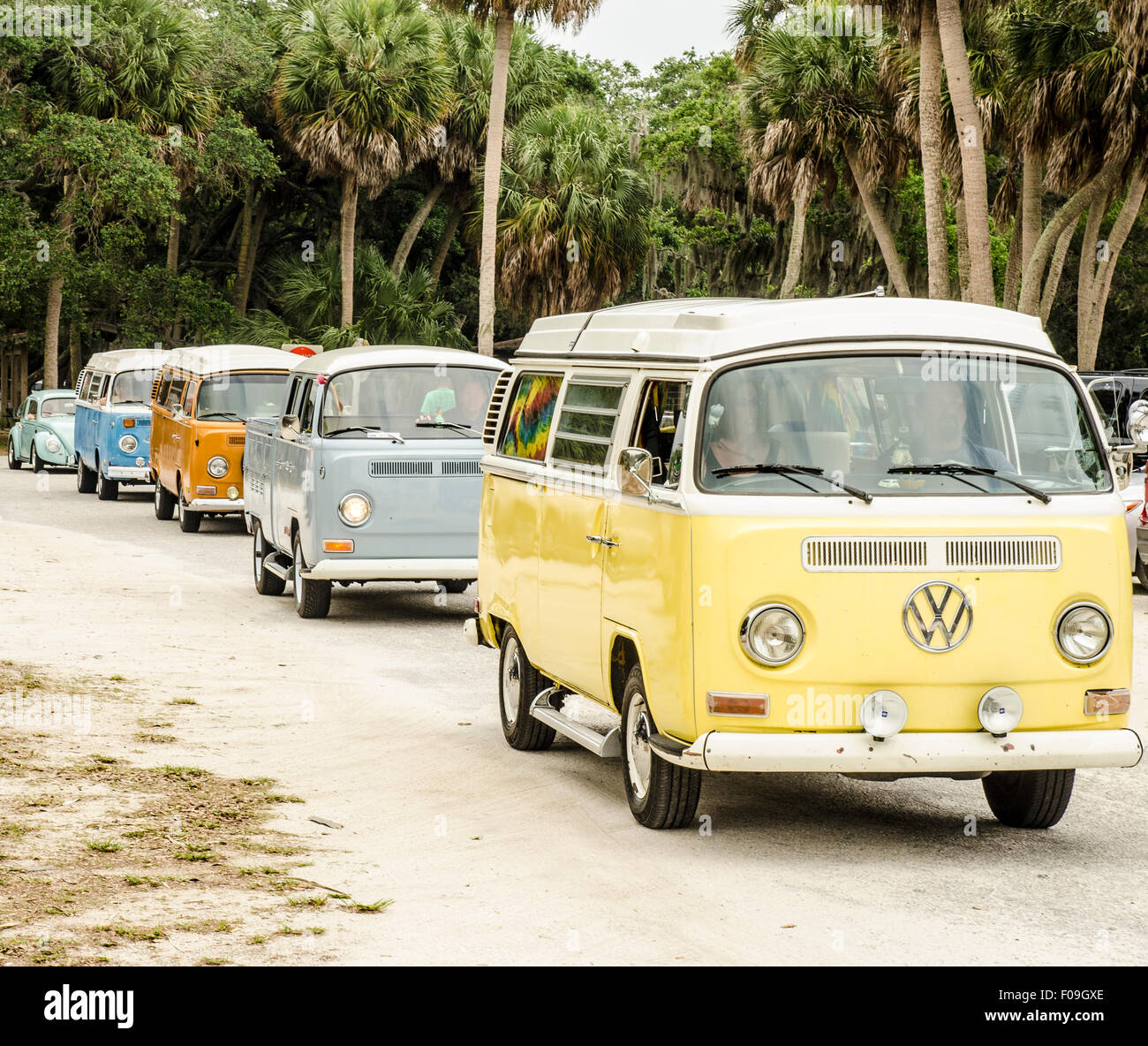 Volkswagen à VW's sur le Skyway car show. Banque D'Images