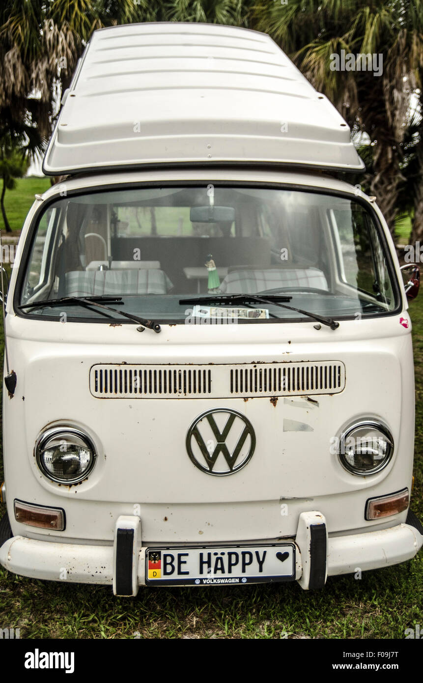 Volkswagen à VW's sur le Skyway car show. Banque D'Images