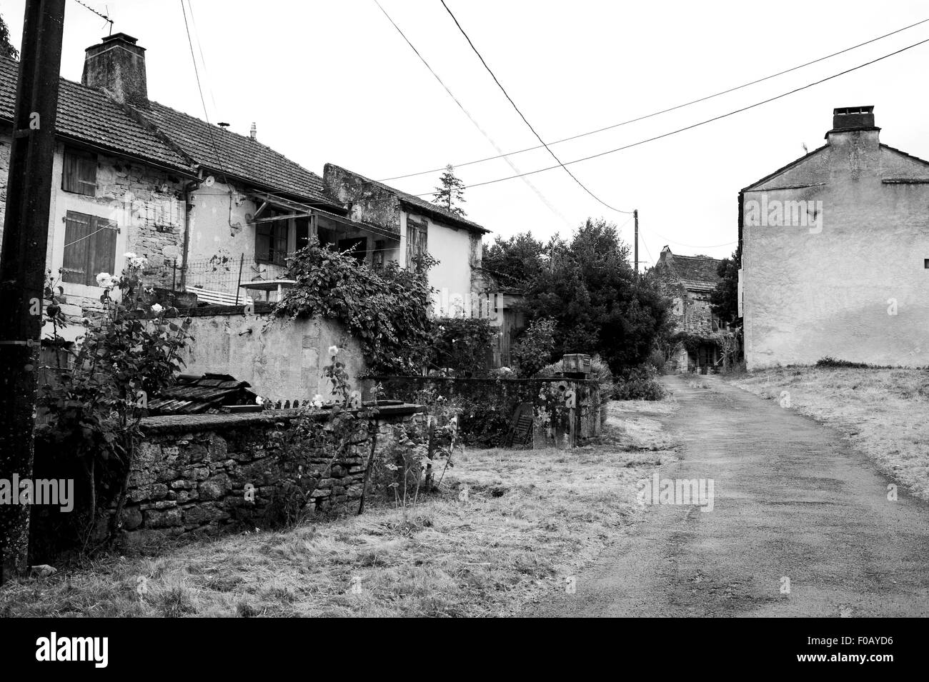 Vieux bâtiments de ferme à Frayssinet-le-gelat dans le Lot Région Département de France Midi-Pyrenees Banque D'Images