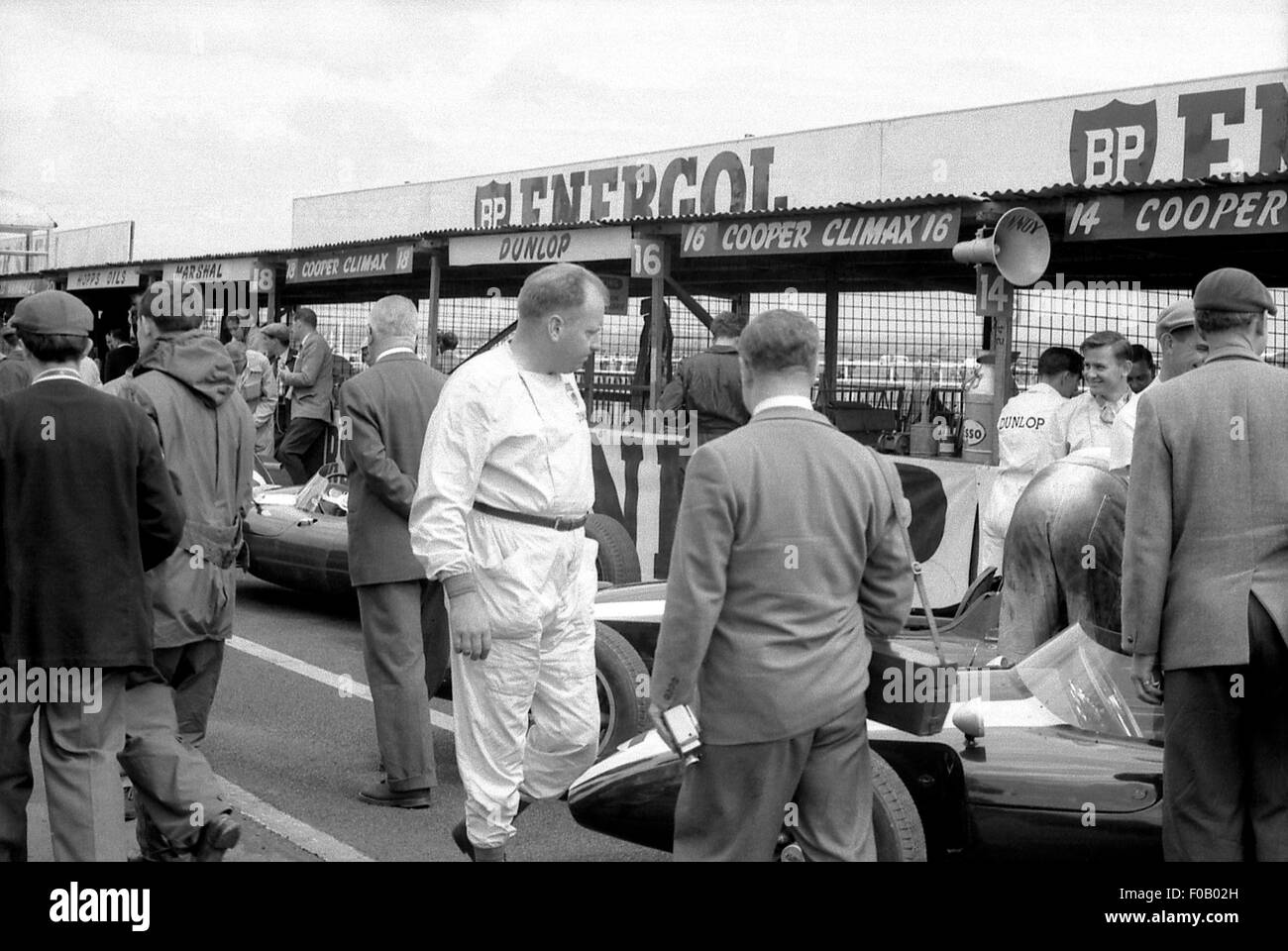 Le gingembre DEVLIN BRUCE McLAREN COOPER 18 juillet 1959 de l'équipe British GP Aintree. Banque D'Images