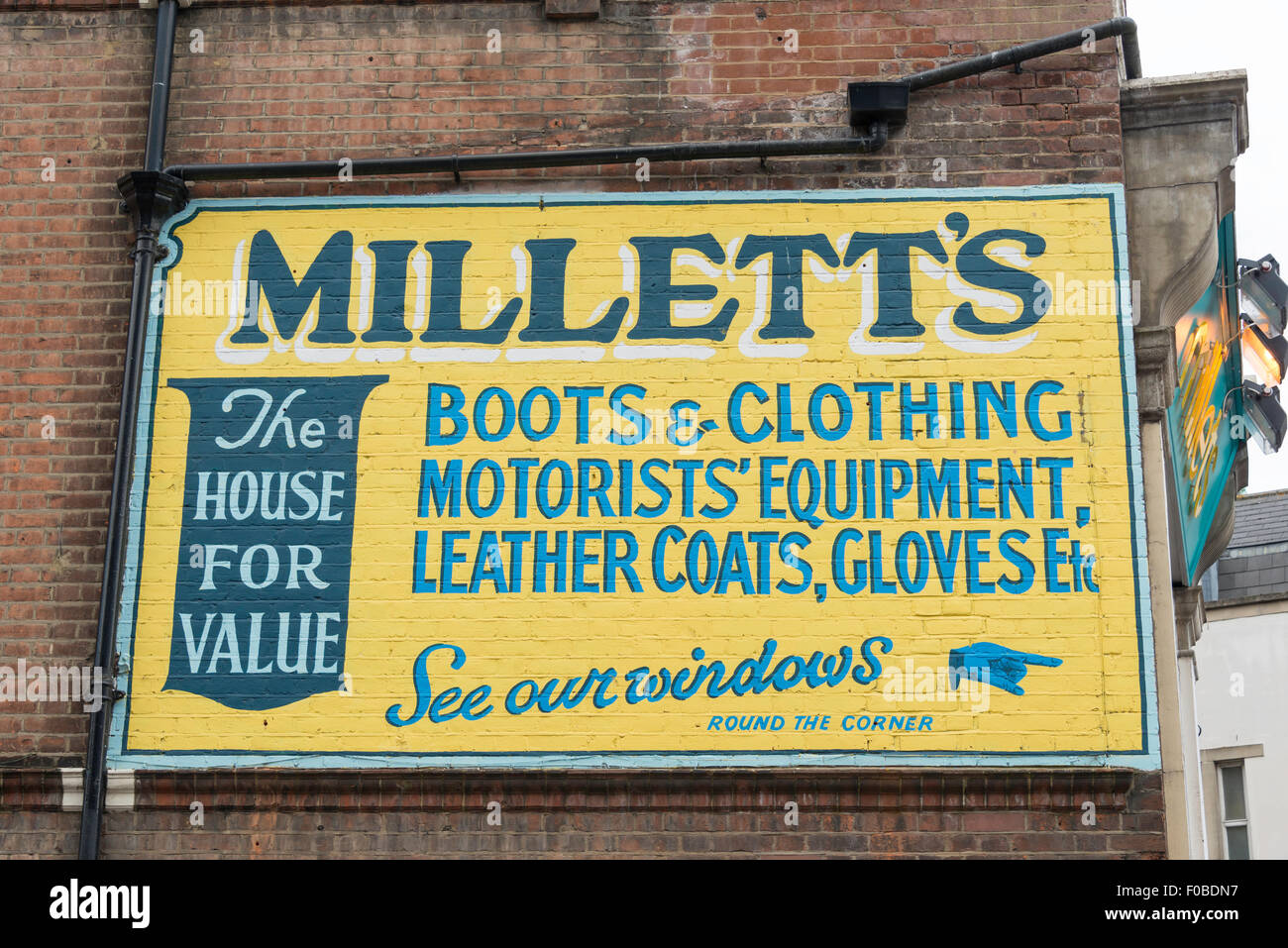 Millett's Store affiche murale, Surrey Street, Croydon, London Borough of London, Greater London, Angleterre, Royaume-Uni Banque D'Images