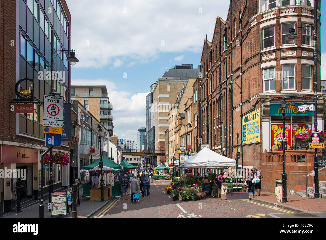 Surrey, Surrey Street Market Street, Croydon, London Borough of London, Greater London, Angleterre, Royaume-Uni Banque D'Images