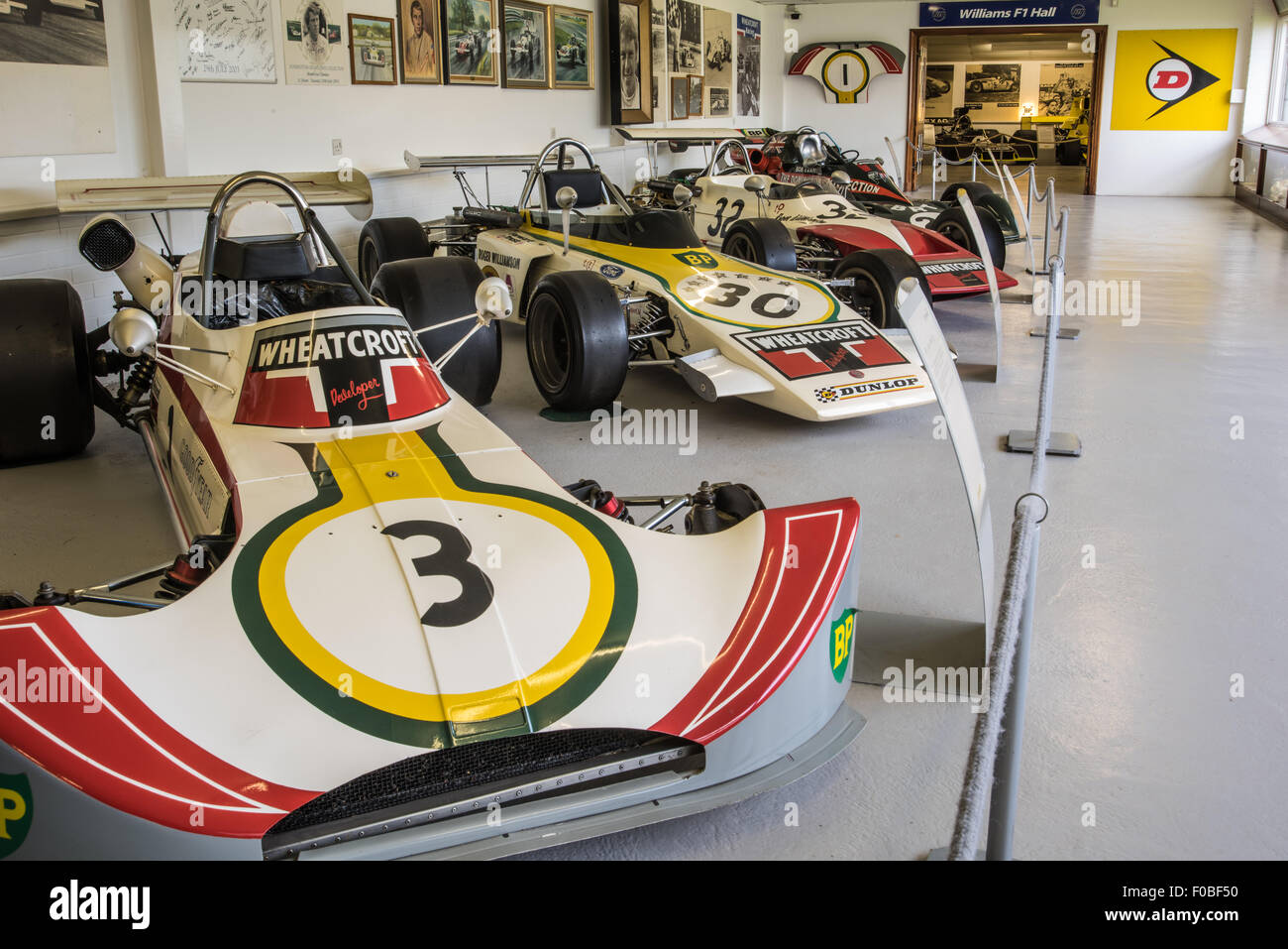 Les voitures de Formule 3 à l'affiche au musée de Donington Park Raceway Leicestershire, Angleterre, Royaume-Uni Banque D'Images