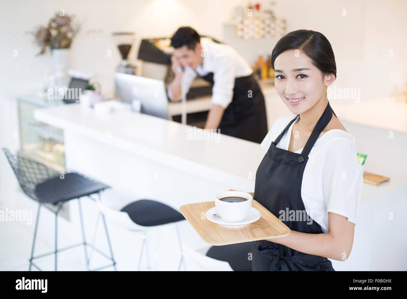 Portrait de serveuse café Banque D'Images