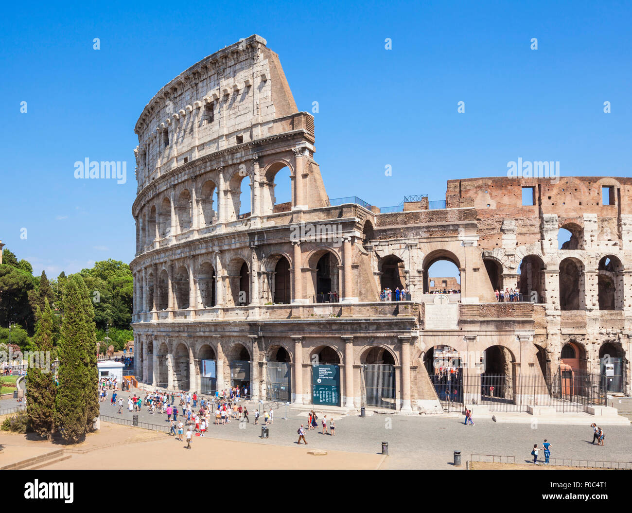 Rome colisée ou amphithéâtre Flavien Région Lazio Rome Italie Europe de l'UE Banque D'Images