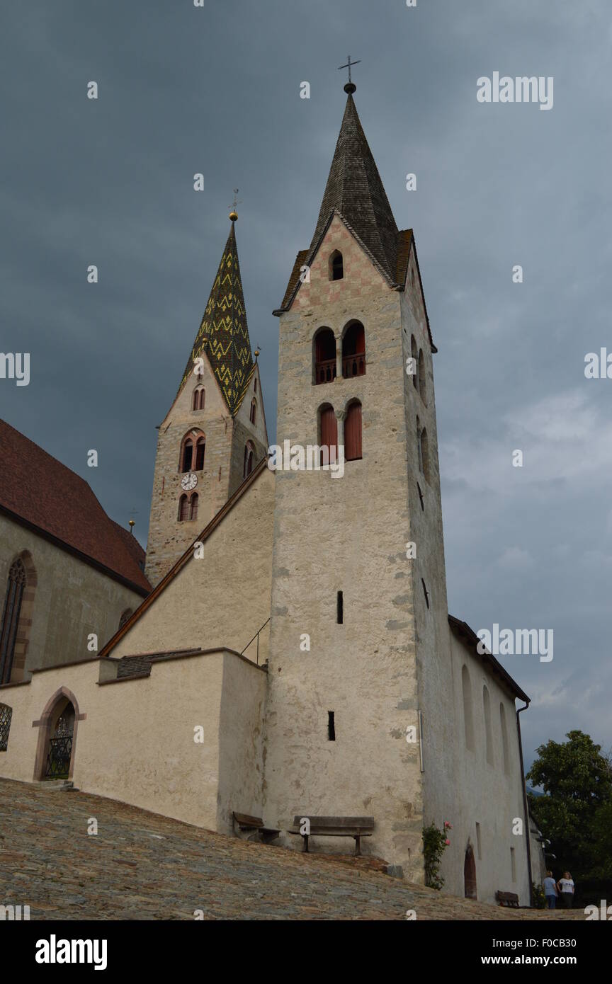 Églises de Villanders, a quitté l'église paroissiale de parsonage Banque D'Images