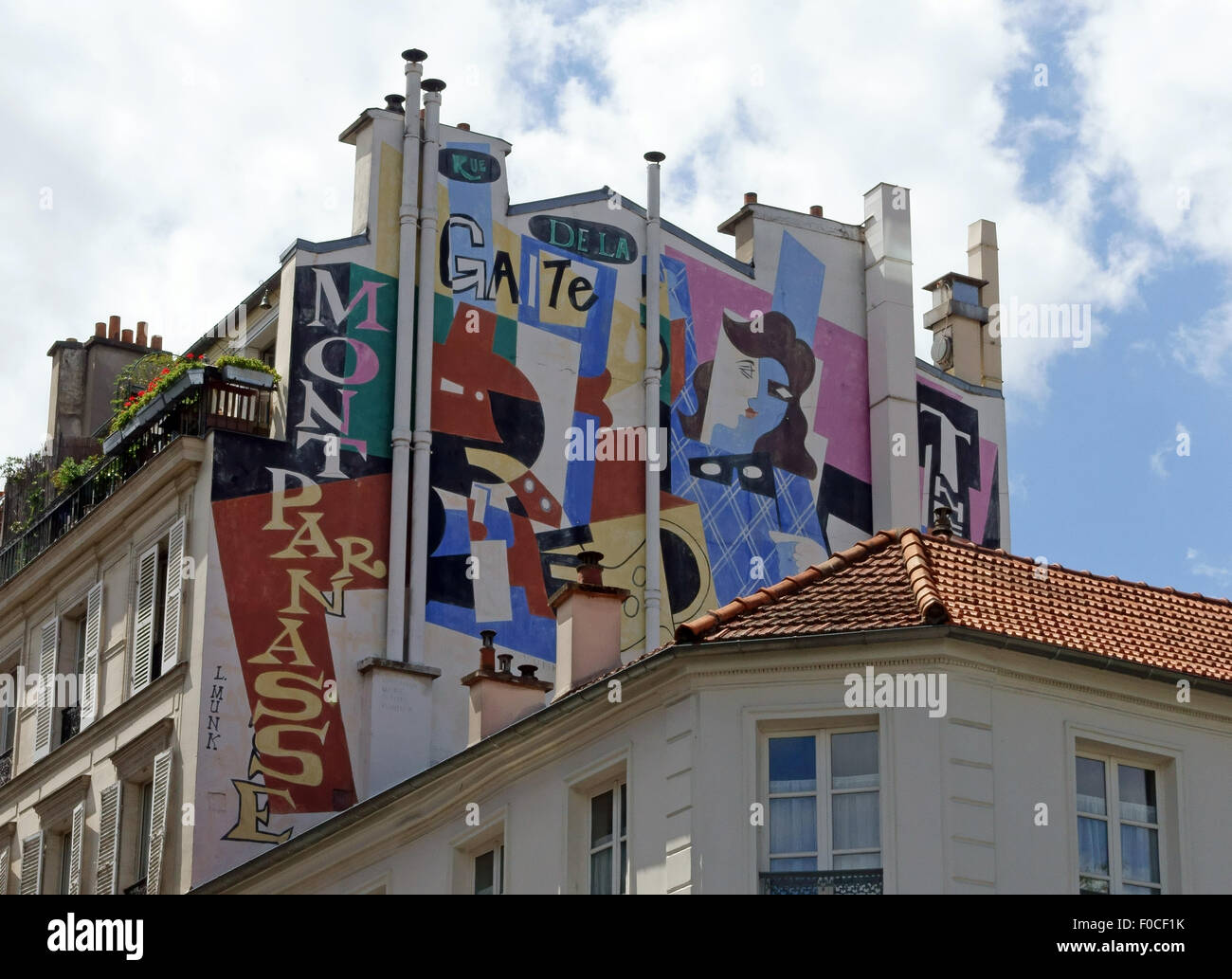 Street art après Picasso dans quartier de Montparnasse à Paris, France Banque D'Images
