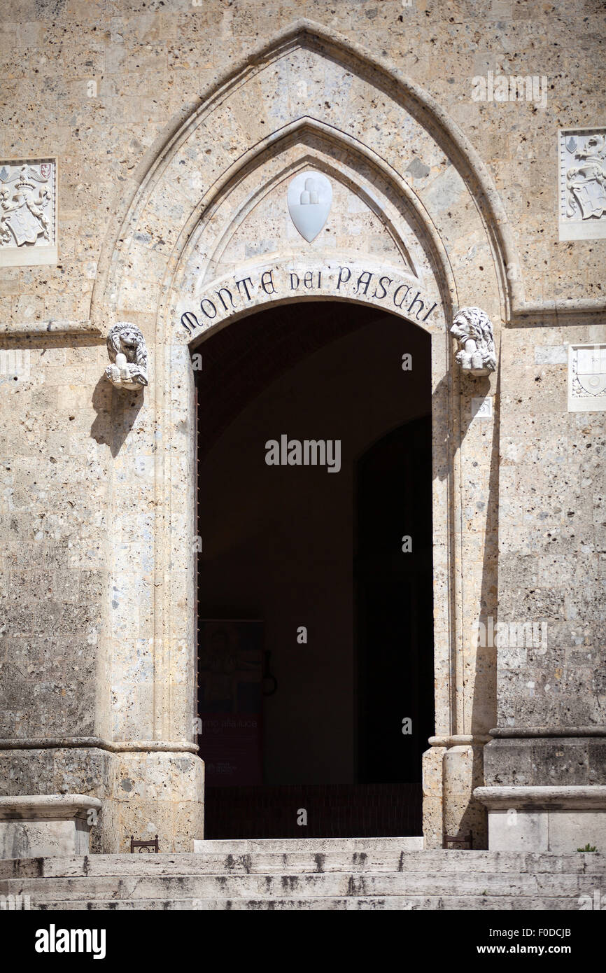 Piazza Salimbeni à Sienne, Italie. Banque D'Images