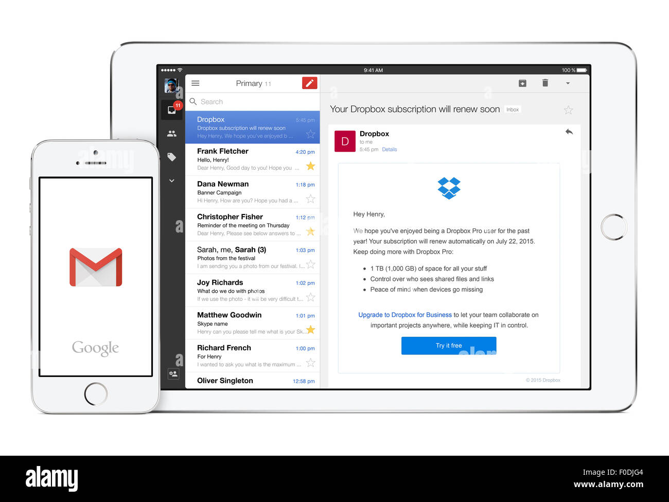 Varna, Bulgarie - Février 02, 2015 : Google Gmail app sur iPad et Apple blanc logo app Gmail sur l'iPhone. Isolé sur blanc. Banque D'Images