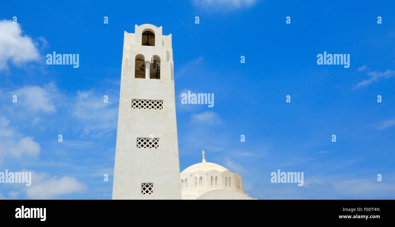 Le clocher de l'église cathédrale de Metropolis, Fira, Santorin, Grèce Banque D'Images