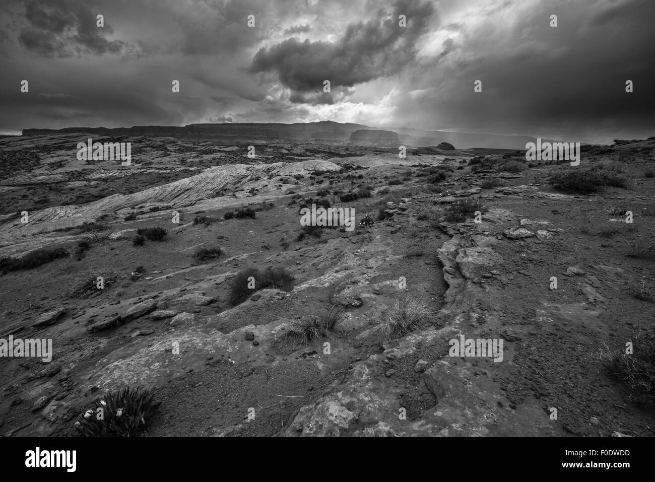 Nuages de tempête de pluie au cours de la construction de l'Utah Desert Landscape Banque D'Images