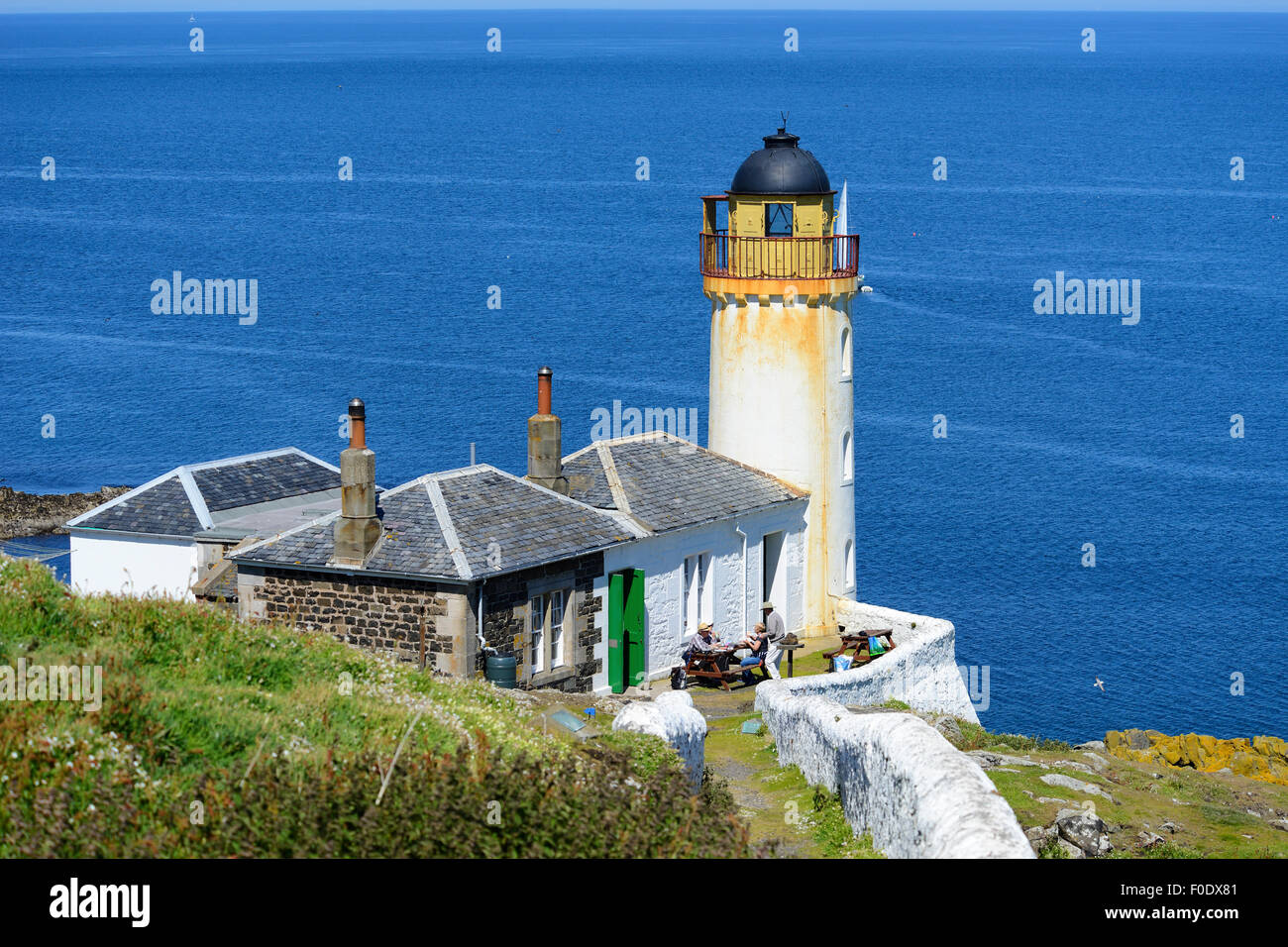 Phare inférieur à Scottish National Nature Reserve, à l'île de mai, Firth of Forth, Ecosse Banque D'Images