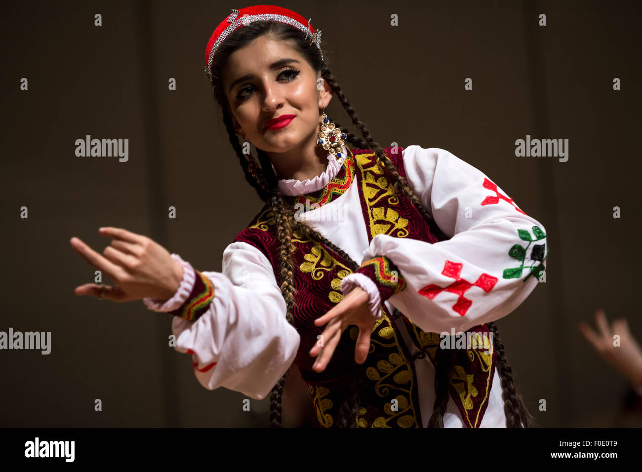 Moscou, Russie. 12 août, 2015. Maîtres talentueux des Arts a présenté la culture tadjik nationale du Tadjikistan sur la culture dans les villes russes Banque D'Images