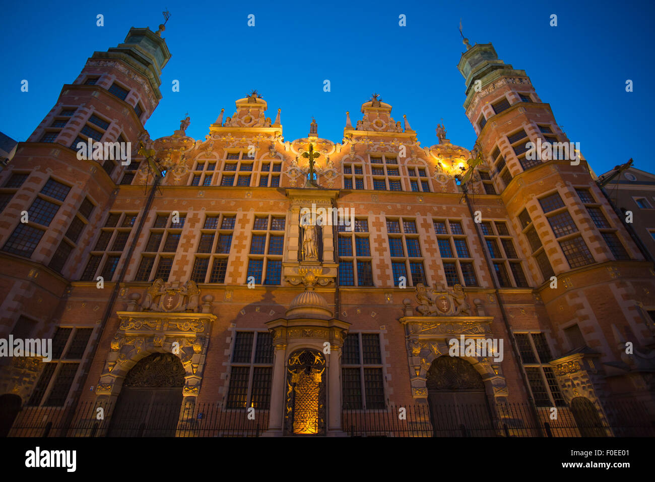 Photos de nuit de la ville historique de Gdansk en Pologne avec l'architecture ancienne, l'art et du patrimoine culturel. Banque D'Images