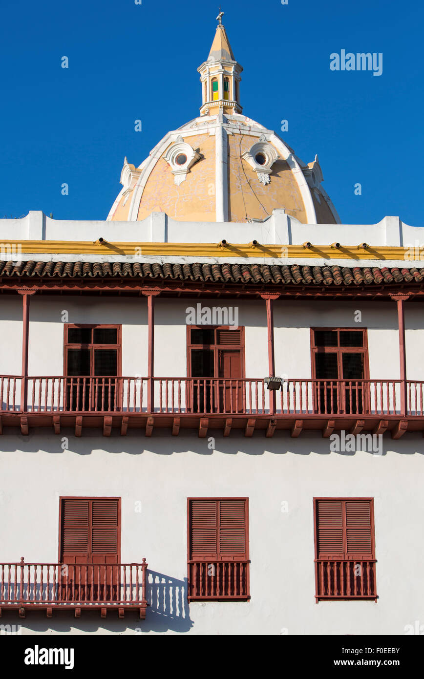L'architecture classique et dôme de l'église de San Pedro Claver, Carthagène. Colombie 2014. Banque D'Images