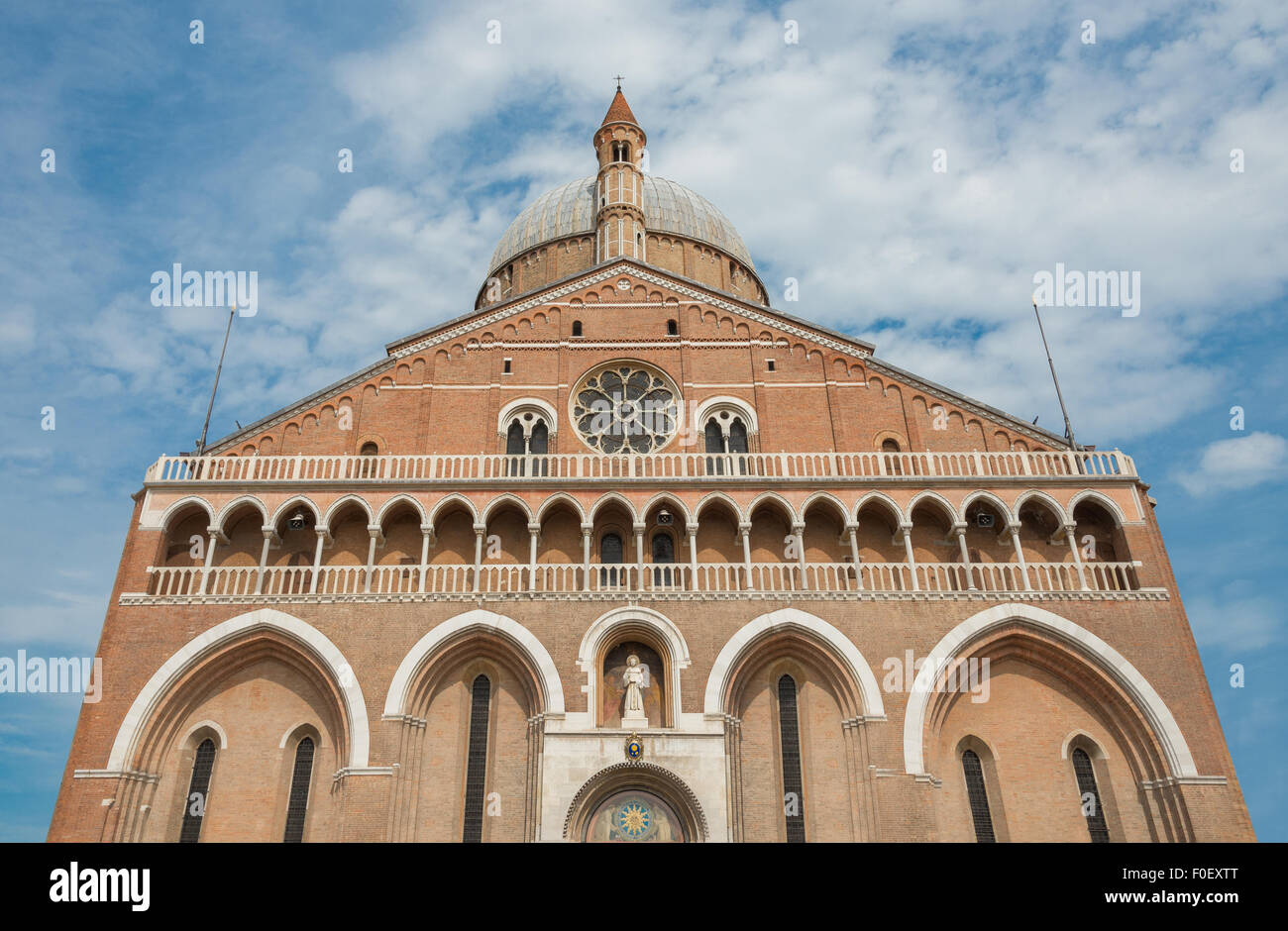 Voir l'historique de la Basilique Saint-Antoine de Padoue - Italie Banque D'Images
