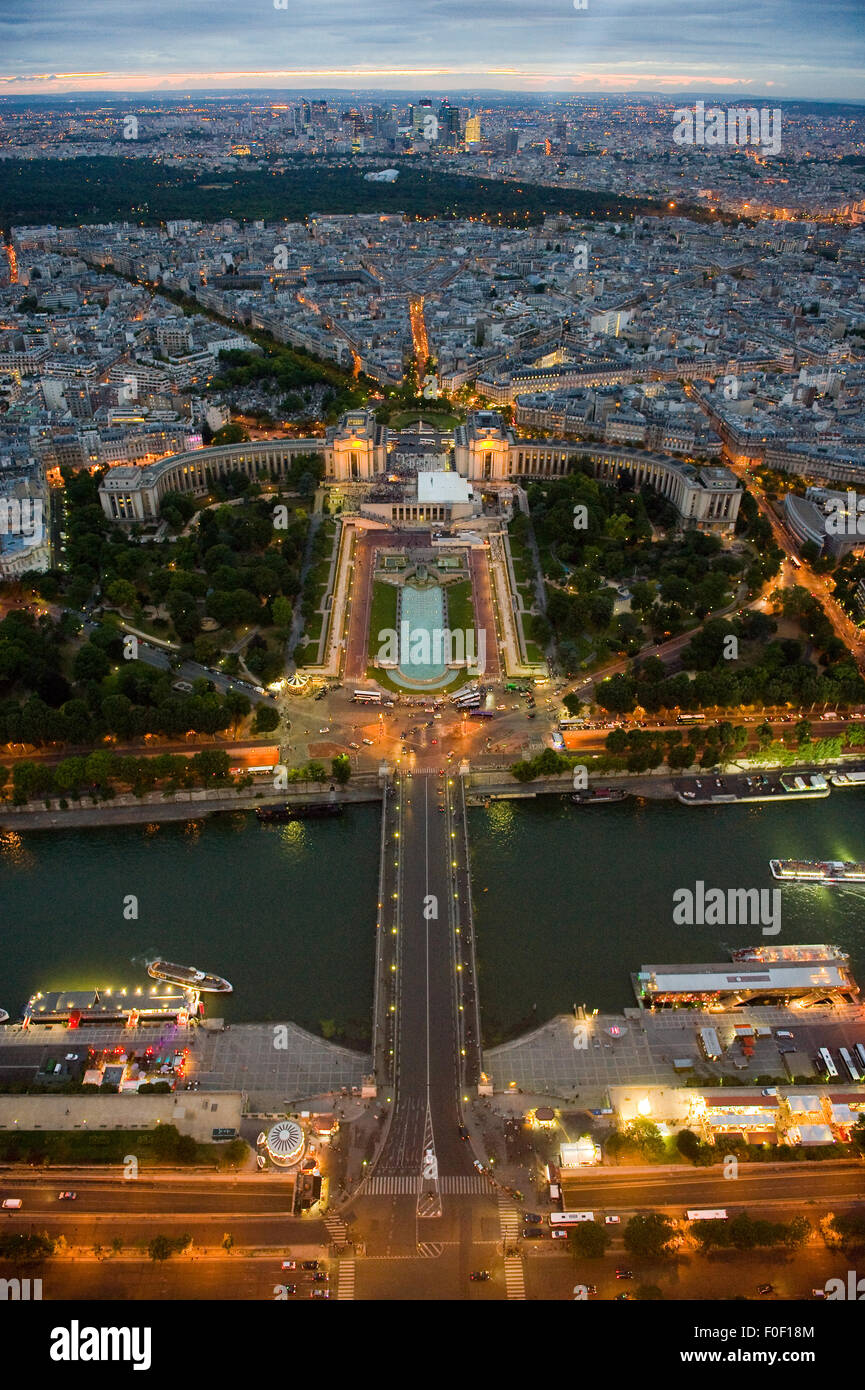 Vue de la Tour Eiffel au Palais de Chaillot à Paris Banque D'Images