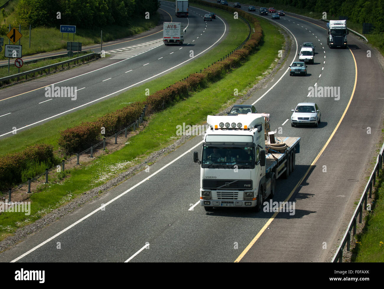 Naas, Irlande, 11 juin 2005. Le trafic sur l'autoroute N7 Banque D'Images