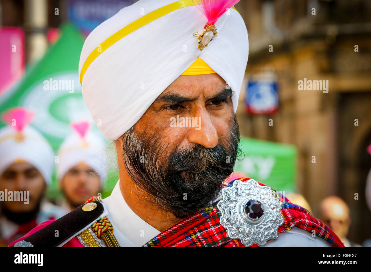 Le cornemuseur-major de la Sri Dasmesh Pipe Band de Kuala Lupar, la Malaisie en uniforme. jouer à la tuyauterie Festival, Glasgow Banque D'Images