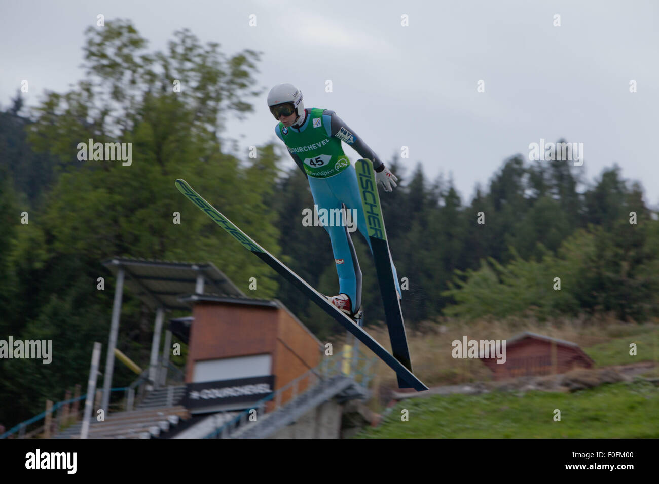 Courchevel, France. Août 13, 2015. Coupe du monde de saut à ski, Grand Prix Hommes, 5e Grand Prix, Courchevel (FRA), grande colline, Qualification, résultats individuels THU 13 AUG 2015, l'Autriche, l'POPPINGER Manuel, SV Innsbruck-Bergisel-Tirol Crédit : Ania Freindorf/Alamy Live News Banque D'Images