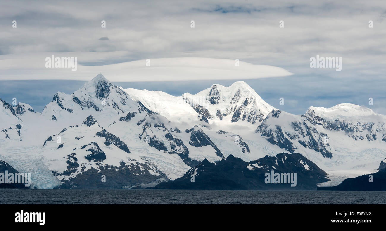 Montagnes et paysage littoral Géorgie du Sud Banque D'Images