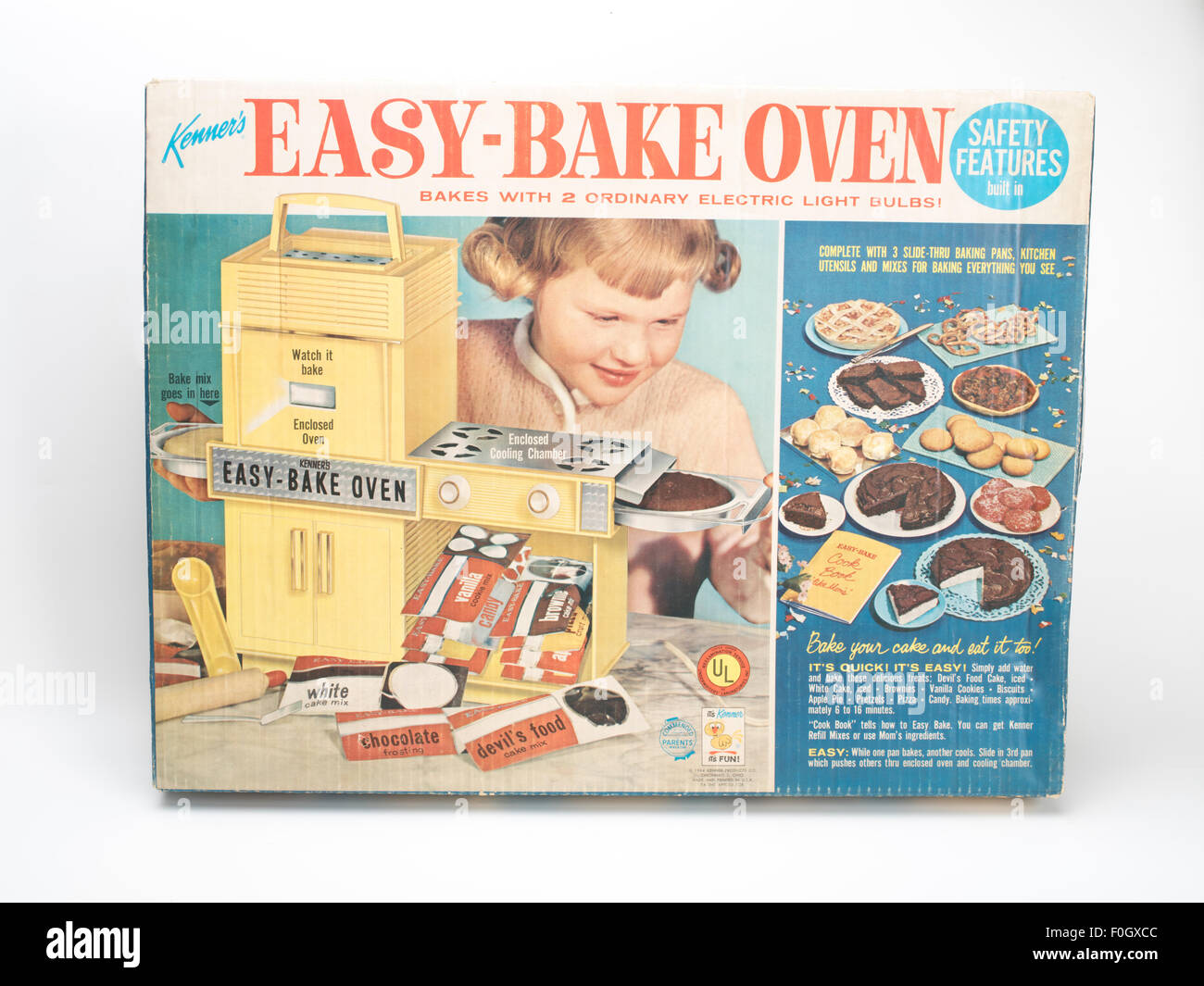 Kenner 1963 Four Easy-Bake., cuisson Vintage Toy un jouet pour enfants  américain emblématique des années 60 Photo Stock - Alamy