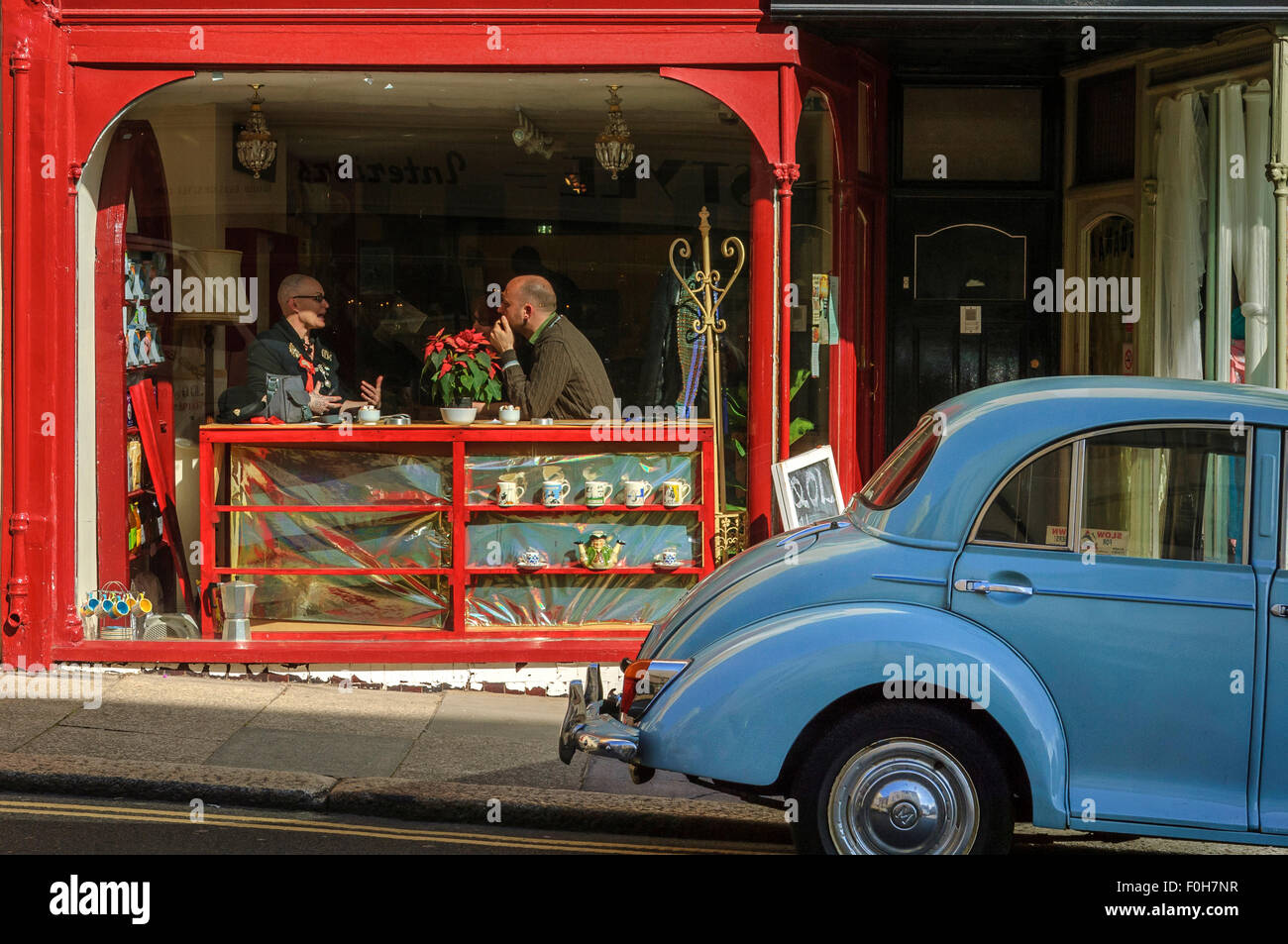 Cafe society. St Leonards on Sea. Hastings. East Sussex. UK Banque D'Images