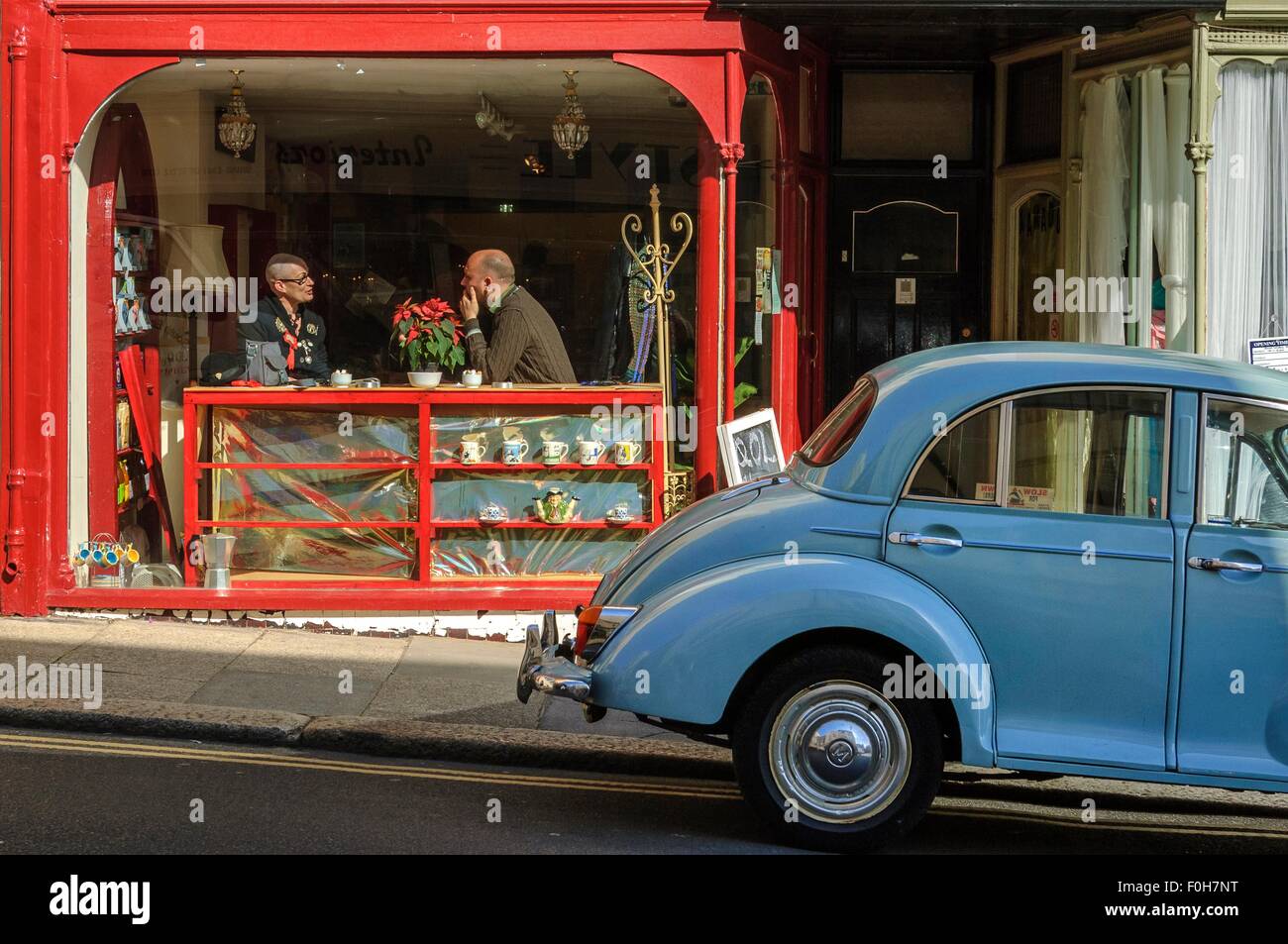 Cafe society. St Leonards on Sea. Hastings. East Sussex. UK Banque D'Images