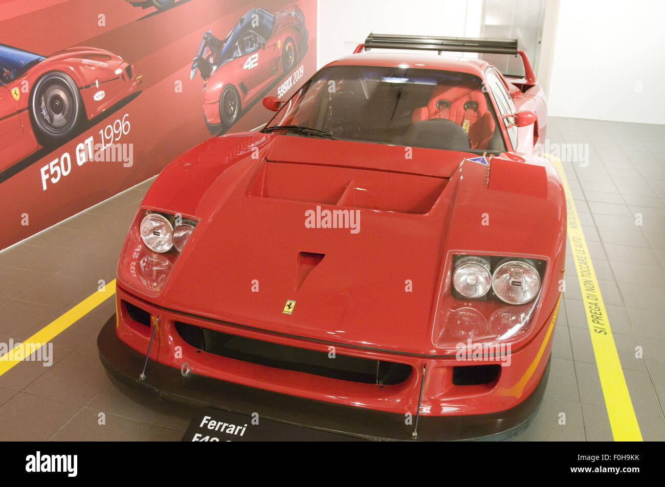 Musée Ferrari (Musée Ferrari à Maranello, Italie). Ferrari F40 Competizione (1989). Banque D'Images