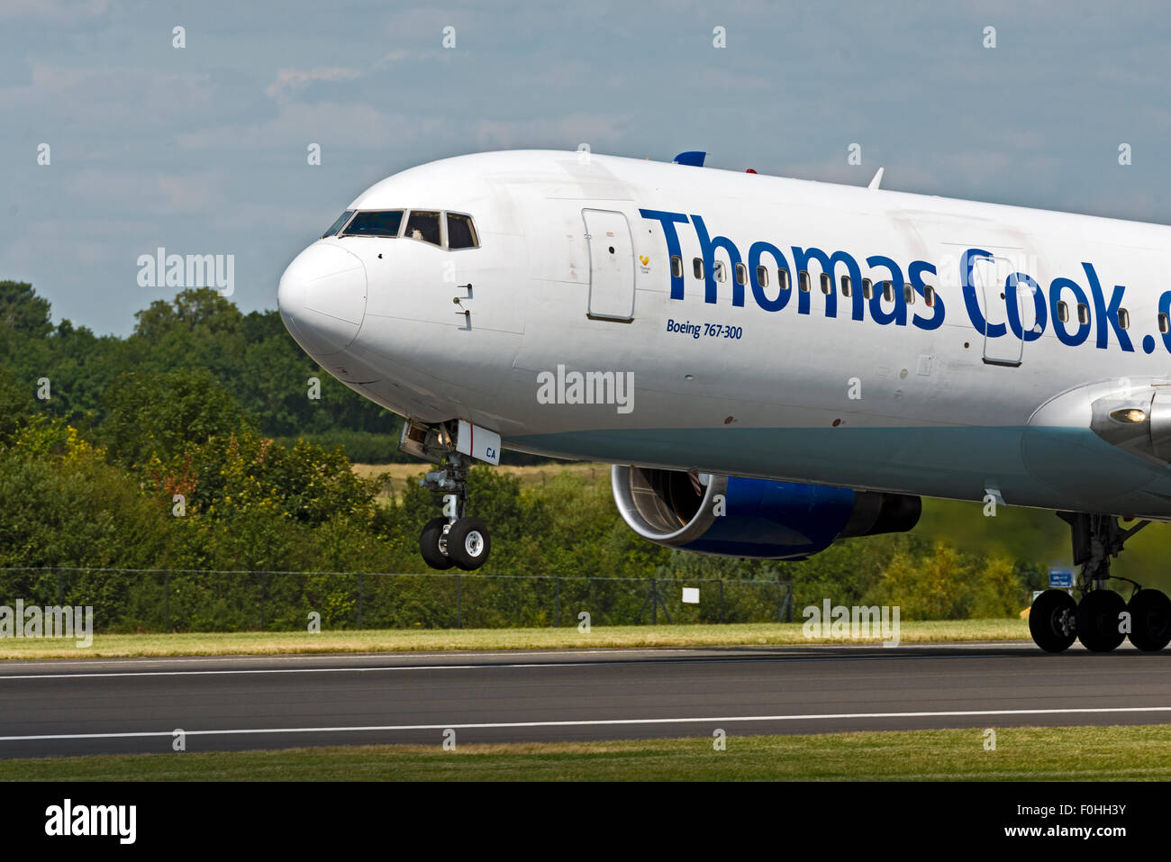 Boeing 767 G-TCCA Condor Flugdienst Manchester Airport england uk départ Banque D'Images