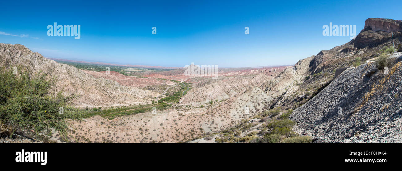 Panorama de la vallée de la Lune (Valle de la Luna), Parc National Ischigualasto, San Juan, travail de l'UNESCO site du patrimoine mondial, l'Argentine. Banque D'Images