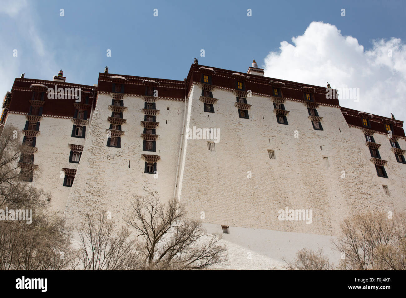 Retour du Palais du Potala à Lhassa. Maison historique du dalaï-lama. Site du patrimoine mondial de l'UNESCO. Chine 2013 Banque D'Images