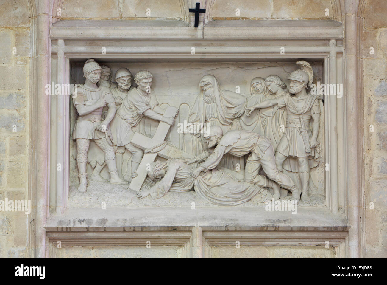 La 9ème station du Chemin de croix à l'intérieur de l'église Notre Dame de l'autre côté de la rivière Dyle à Malines, Belgique Banque D'Images