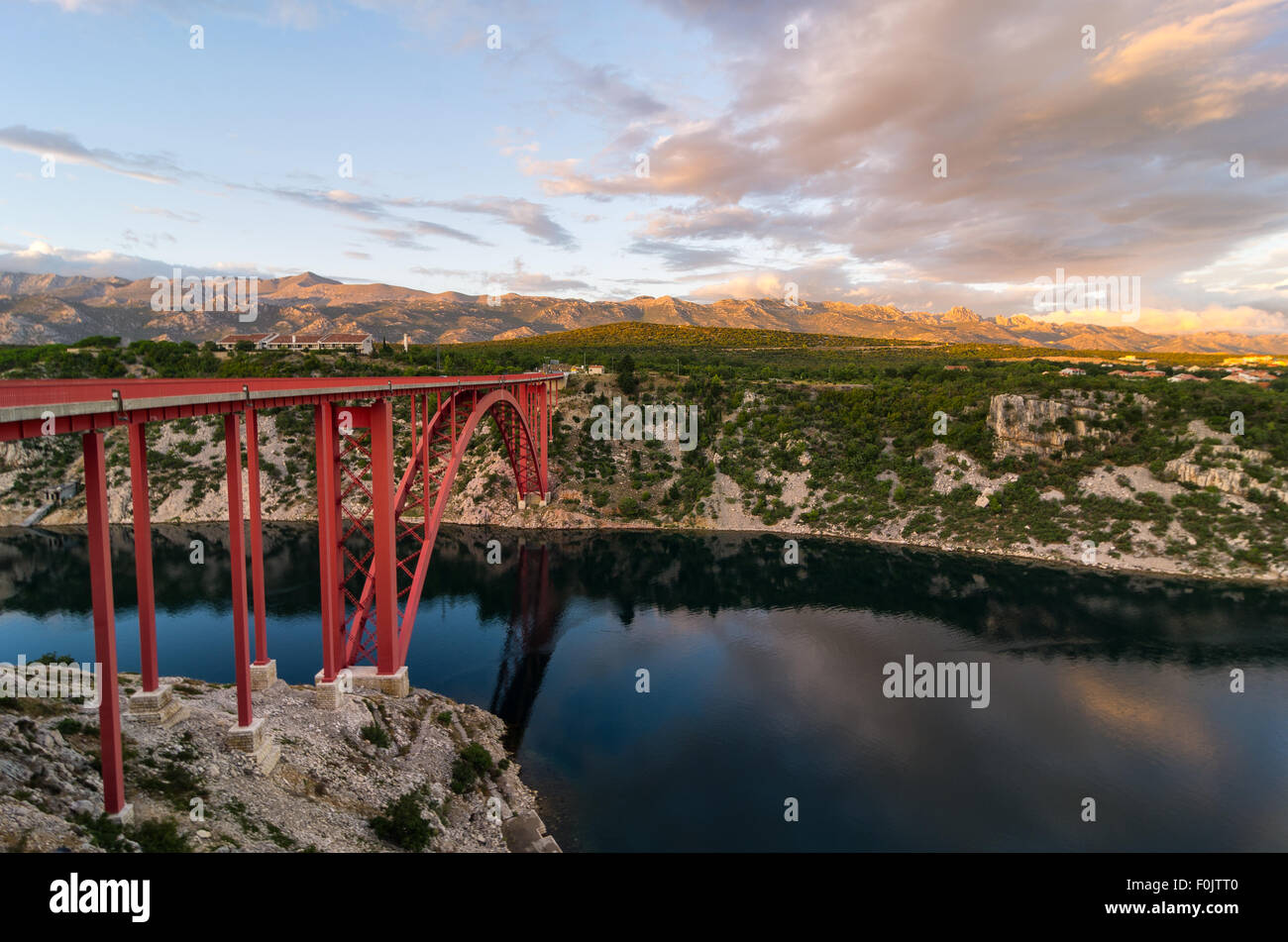 Le pont de Maslenica, côte Adriatique, Croatie Banque D'Images