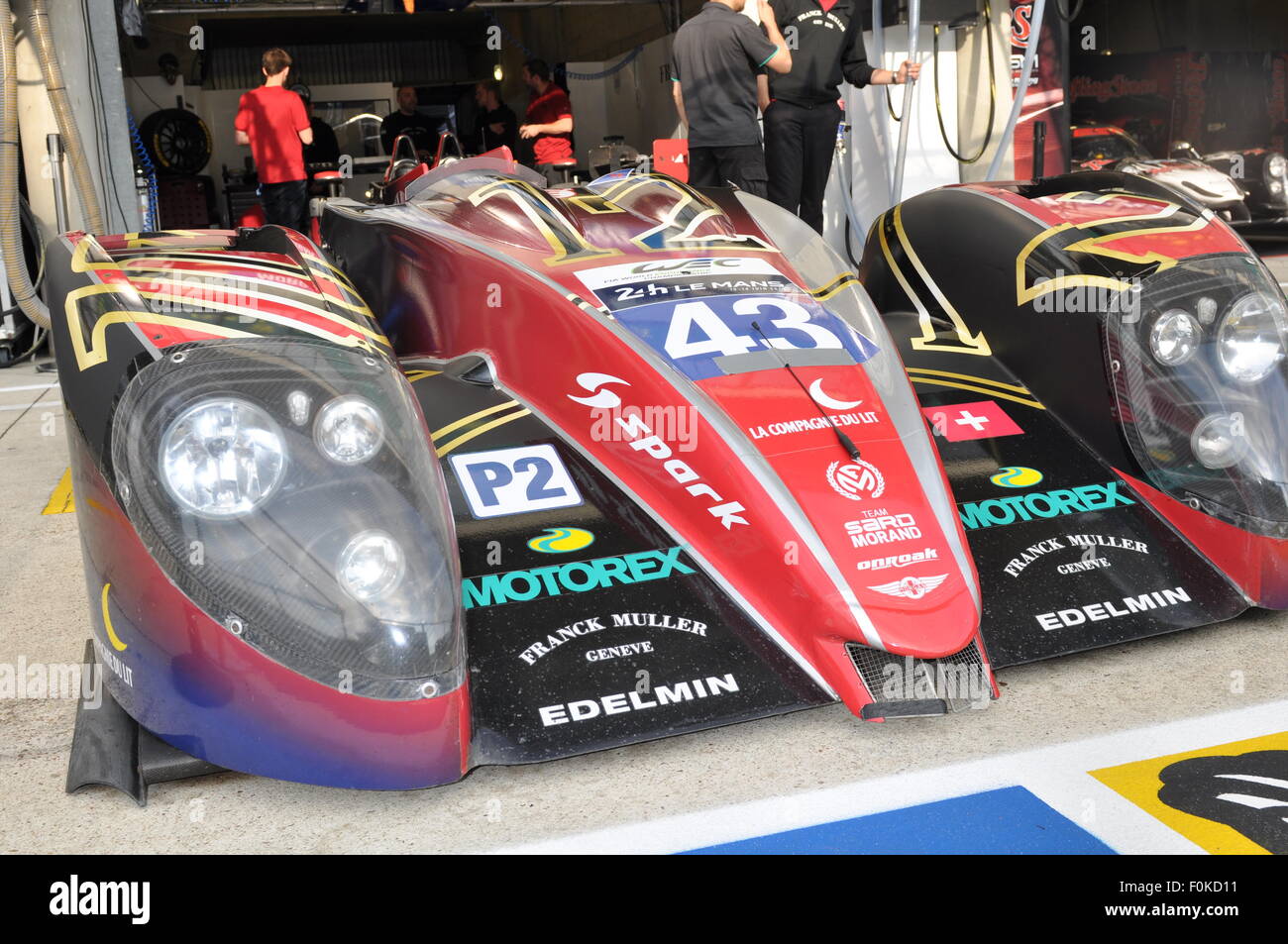 Race car dans la fosse, la préparation pour la course Banque D'Images