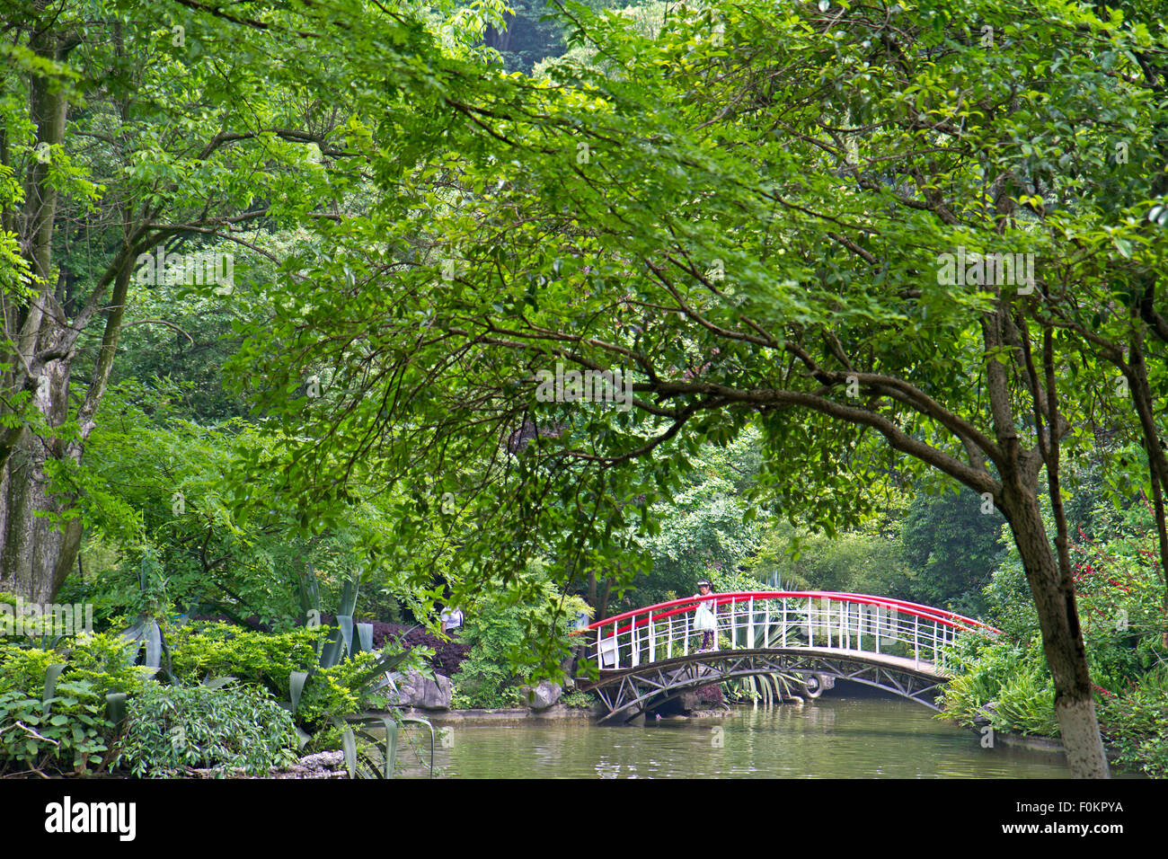 Au pont de 7 étoiles Park, le plus grand parc de Guilin Banque D'Images