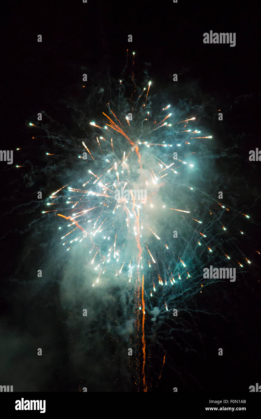 D'artifice majestueux au cours d'un mariage en Belgique Banque D'Images