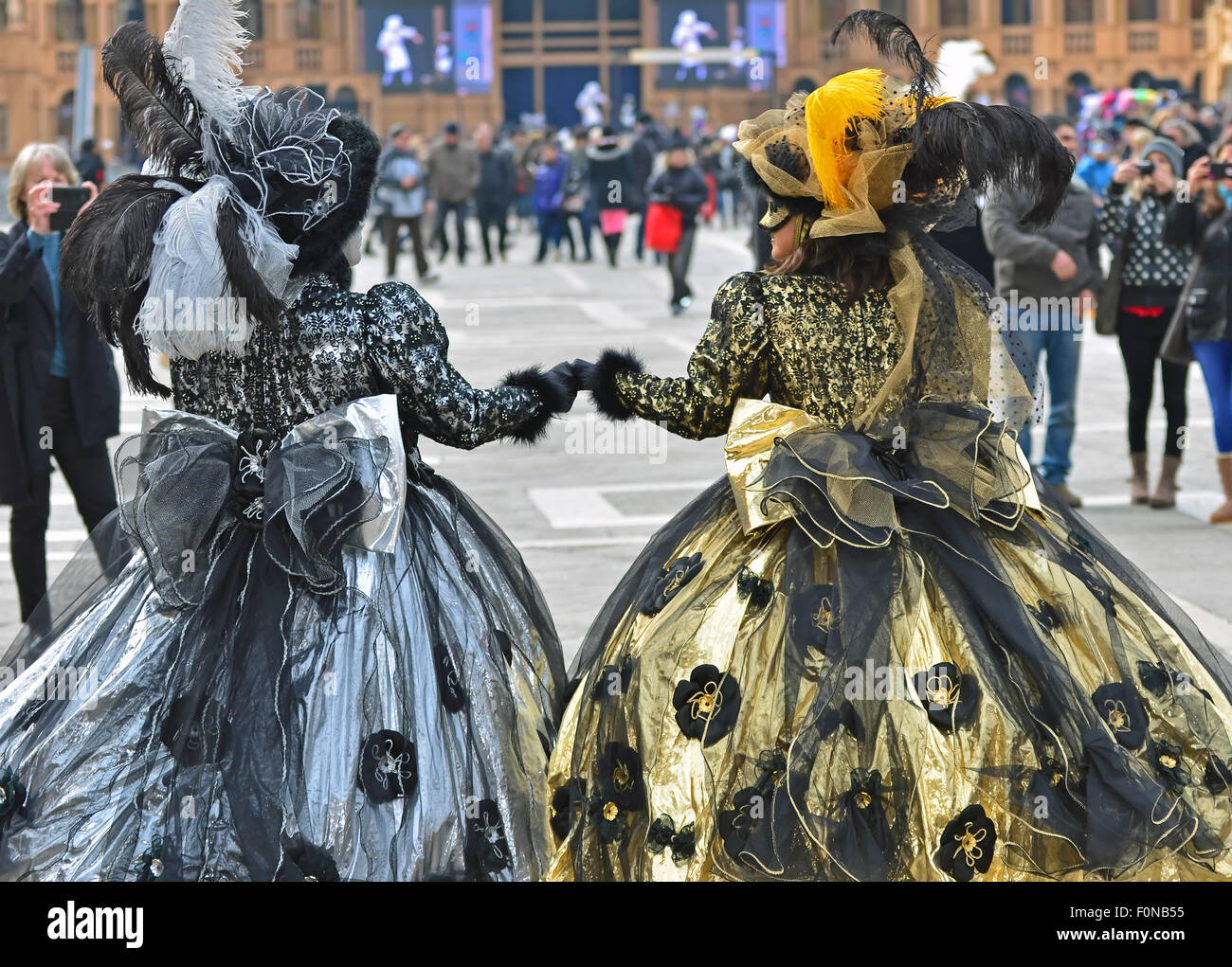 Artistes en beaux costumes carnaval vénitien, Venise 2015 Banque D'Images
